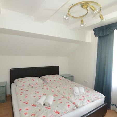 Family Villa Блед Экстерьер фото