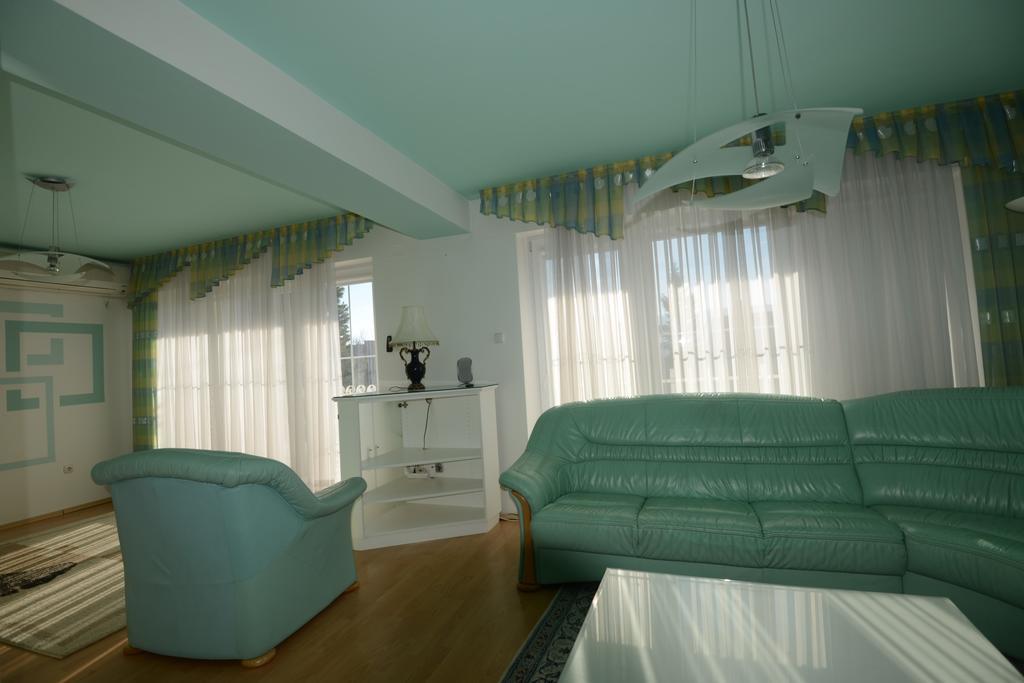 Family Villa Блед Экстерьер фото